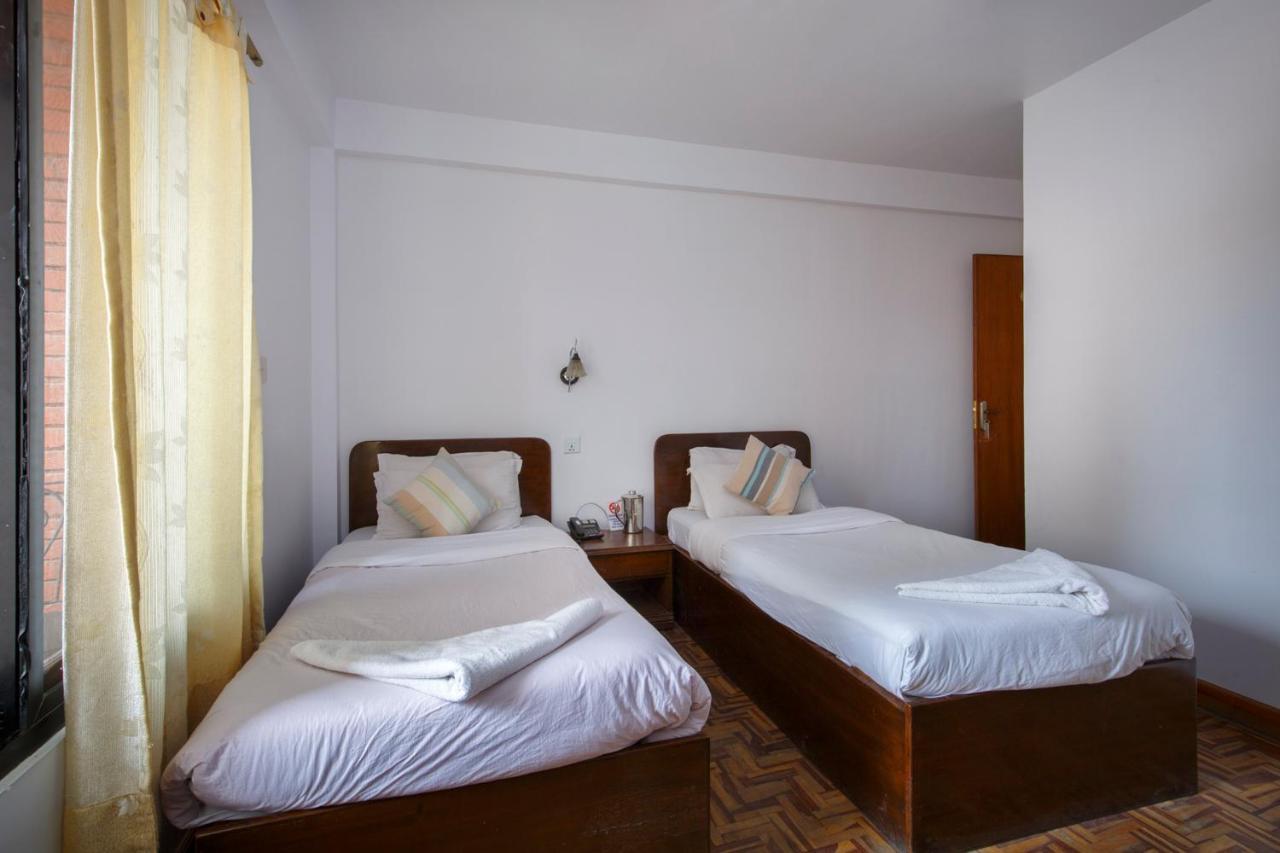 Pacific Guest House Катманду Экстерьер фото
